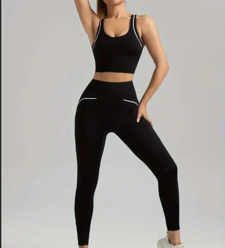 Ensemble Leggings et haut de sport
